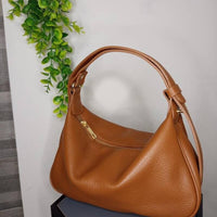 Borsa “Clara” in Vera Pelle – Design Morbido e Minimal