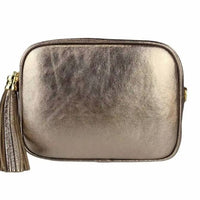“Le Saponette – borsa in vera pelle” oppure “Borsa Le Saponette in pelle made in Italy”