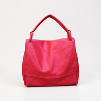 “Le Pattine - borsa da spalla con pattina in poliuretano