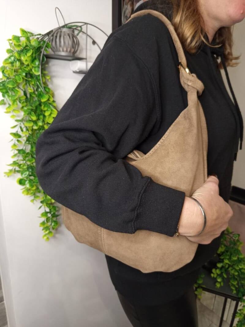 Borsa “Le Sacche” in CAMOSCIO stile sacco – Made in Italy