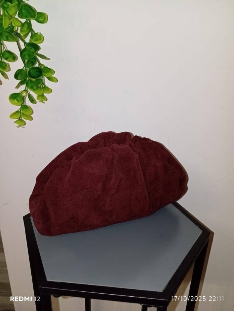 Conchigliette camoscio - Clutch in vera pelle made in Italy