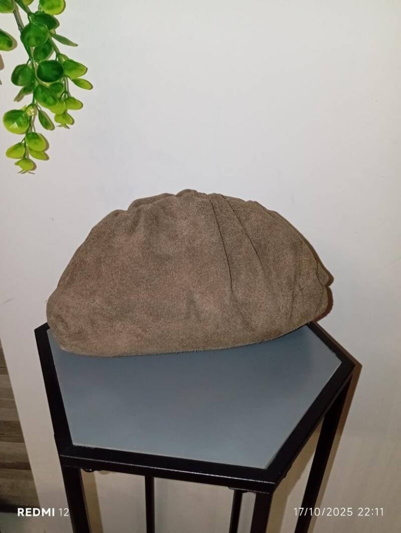 Conchigliette camoscio - Clutch in vera pelle made in Italy