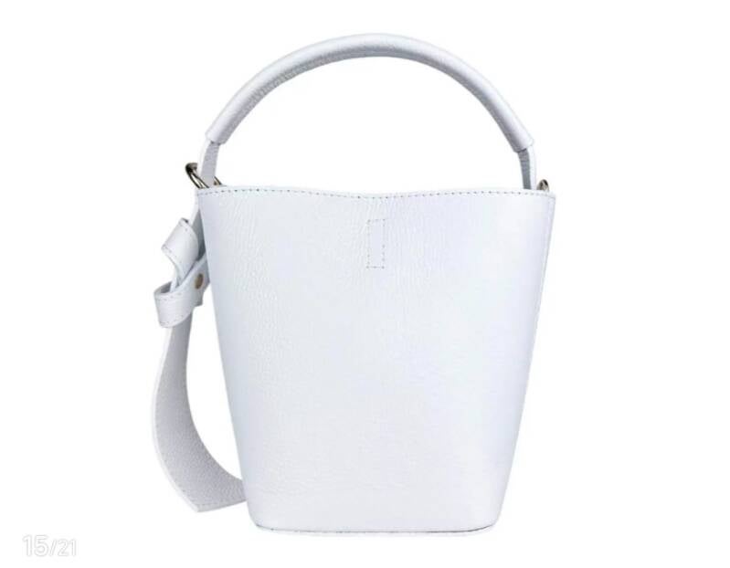 I Fiocchetti” in pelle made in Italy – secchiello con fiocco elegante
