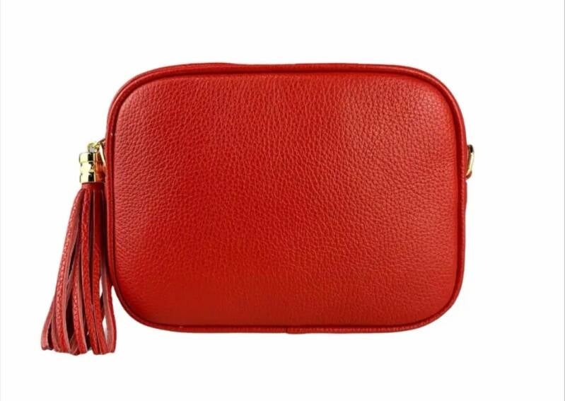“Le Saponette – borsa in vera pelle” oppure “Borsa Le Saponette in pelle made in Italy”