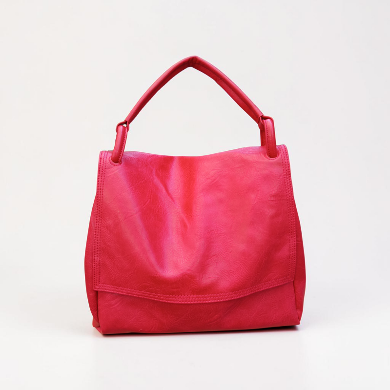 “Le Pattine - borsa da spalla con pattina in poliuretano