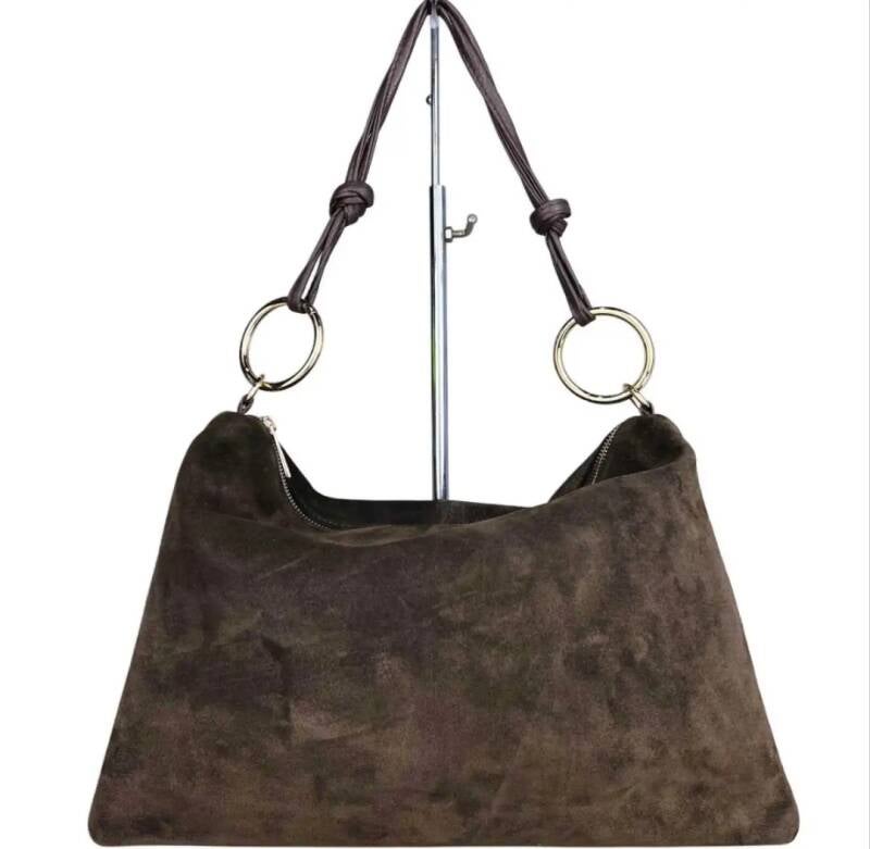“Le Sottilissime Big – borsa con anelli in CAMOSCIO”